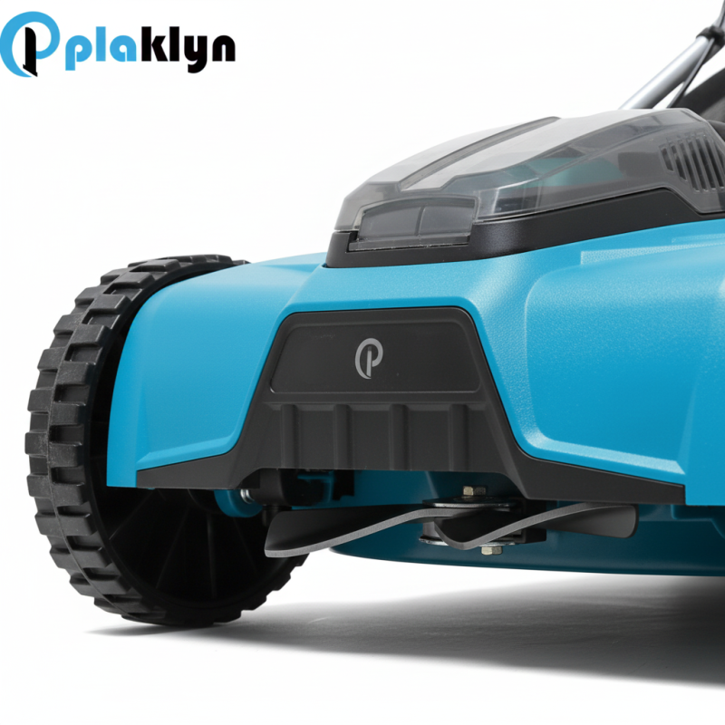 Lawn mower - cutting deck zoom with grey rims